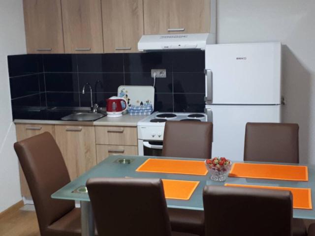Apartmani Tajra - Apartman sa Balkonom - 4