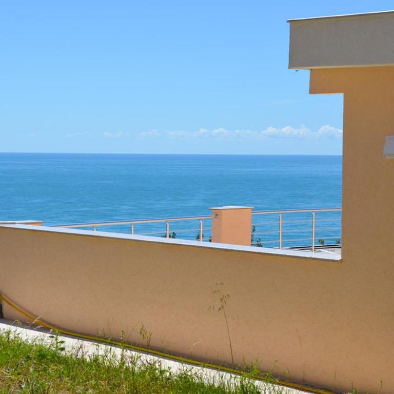 Villa Roan - Apartment with Sea View - 16
