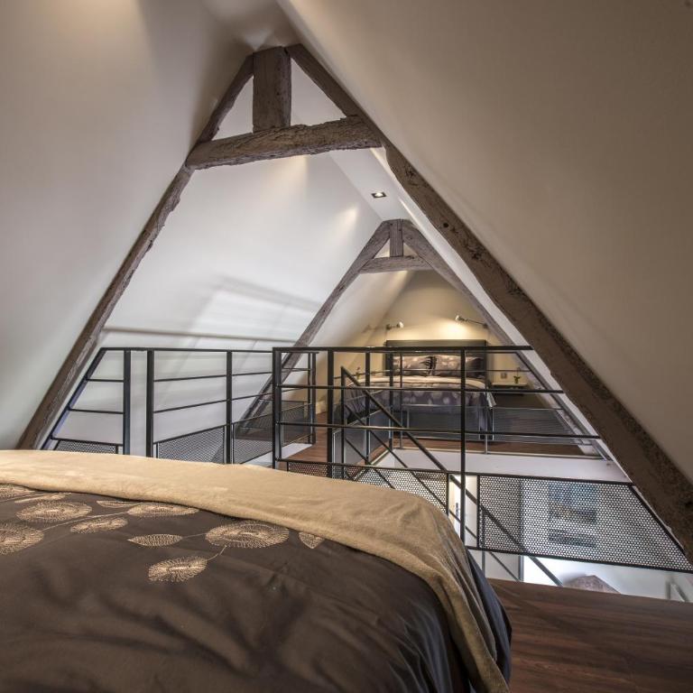 Capitainerie Clos Morin - Suite Familiale avec Accès Gratuit au Spa - 3