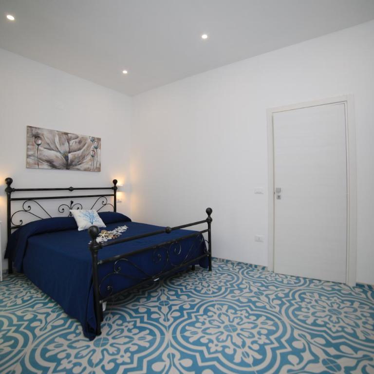 White Aurora rooms - Casa Vacanze - 10