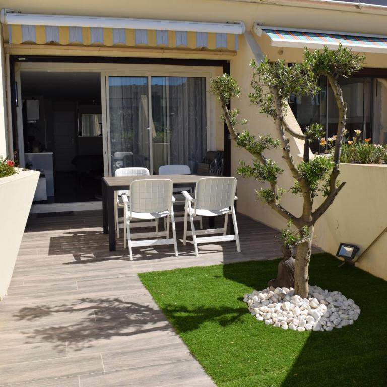 HELIOPOLIS CAP D'AGDE VILLAGE NATURISTE - Apartment - Ground Floor - 12