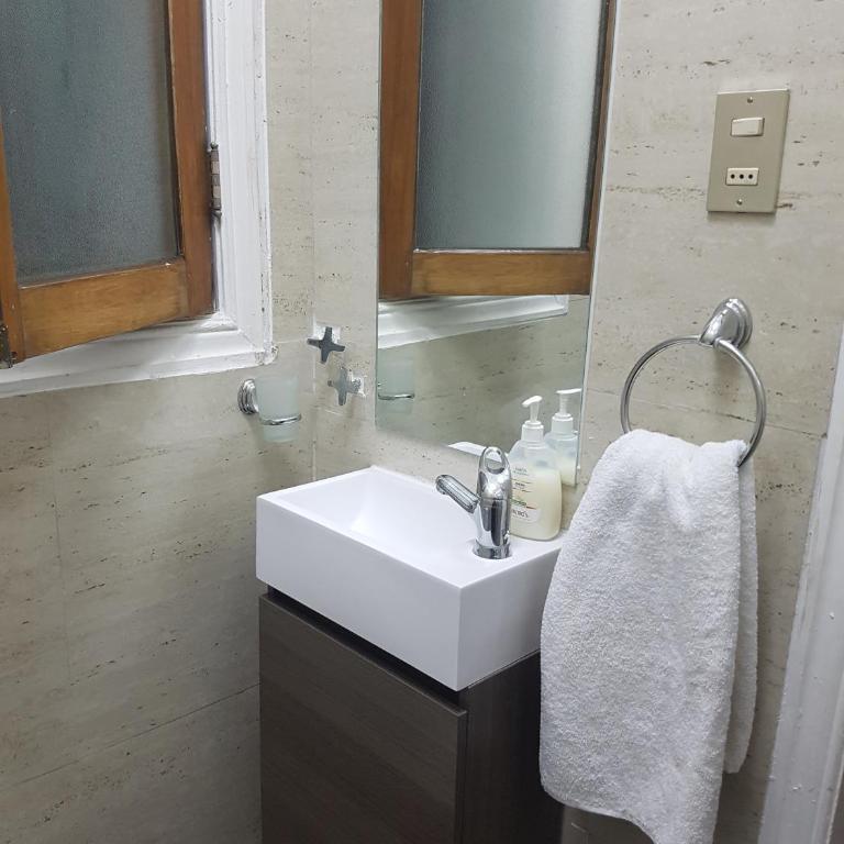 Hostal Boutique Casa La Barca - Habitación Doble con baño privado - 8