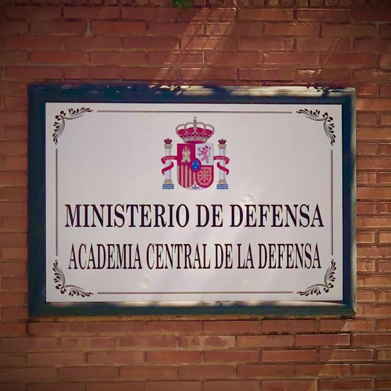 Plaza 5 Apartments Carabanchel - Apartment - 30