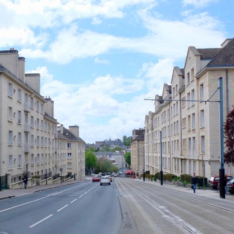 Studio Confort, en face du campus 1 et du tramway - Appartement - 10
