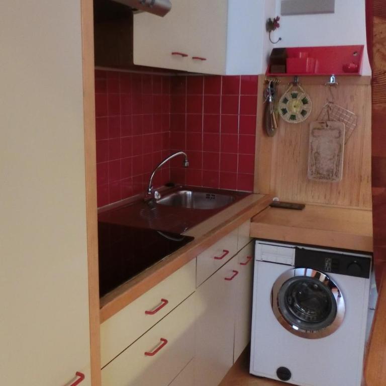 Alberti - Condominio Villa Golf - Appartamento su 2 Livelli - 10