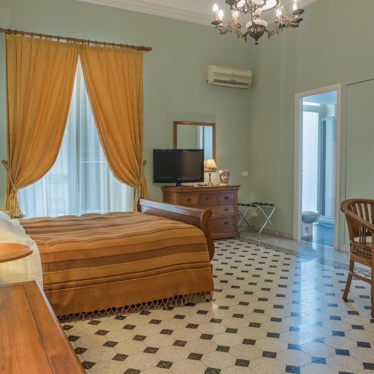 palazzo pantaleo - Triple Room with Balcony - 5