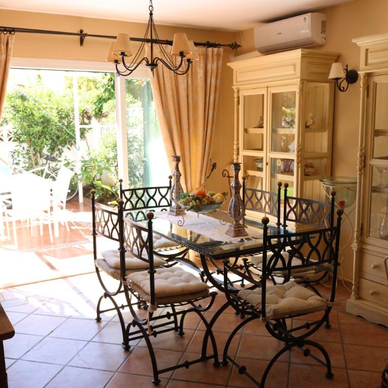 Adosado Puerto Marina - Casa de 3 dormitorios - 9
