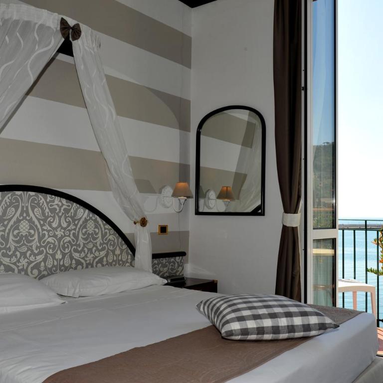 Hotel Helios - Camera Matrimoniale/Doppia con Letti Singoli con Vista Mare - 2