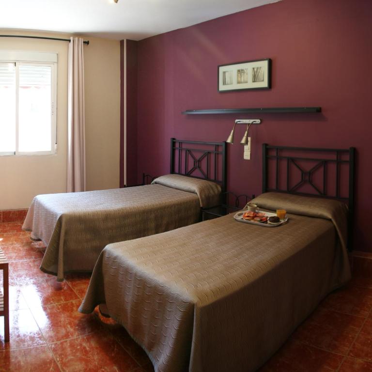 Hostal Jentoft - Habitación Doble - 1 o 2 camas - 11