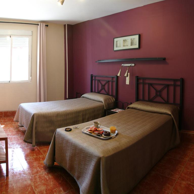 Hostal Jentoft - Habitación Doble - 1 o 2 camas - 9