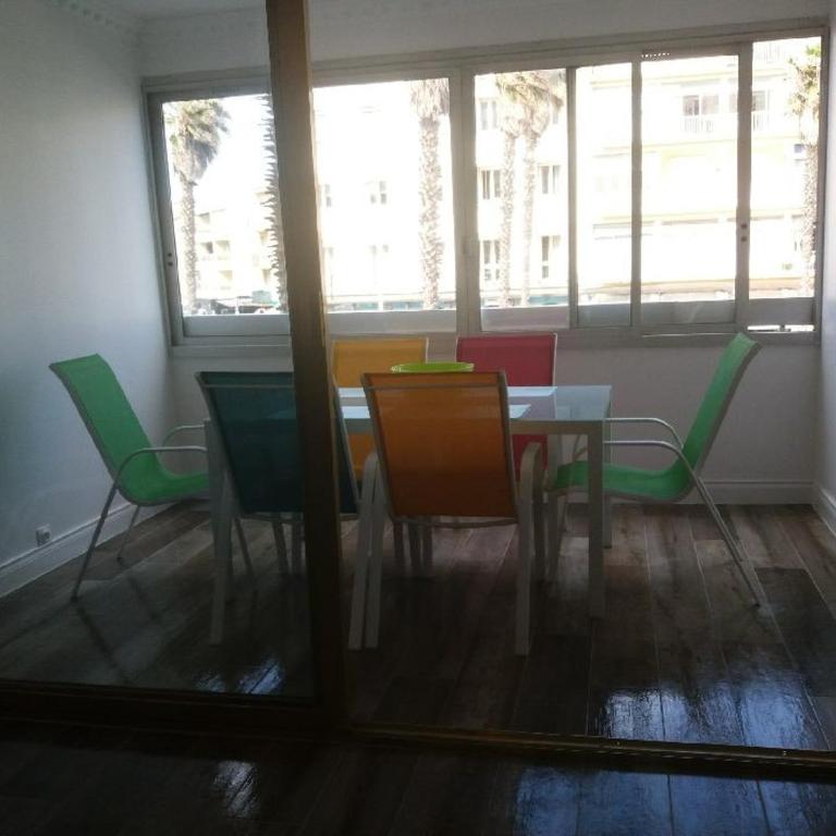 Le Nautilus - 2 adultes 3 enfants - Canet Plage - Vue Mer - Place Mediterranée - Apartment with Sea View - 29