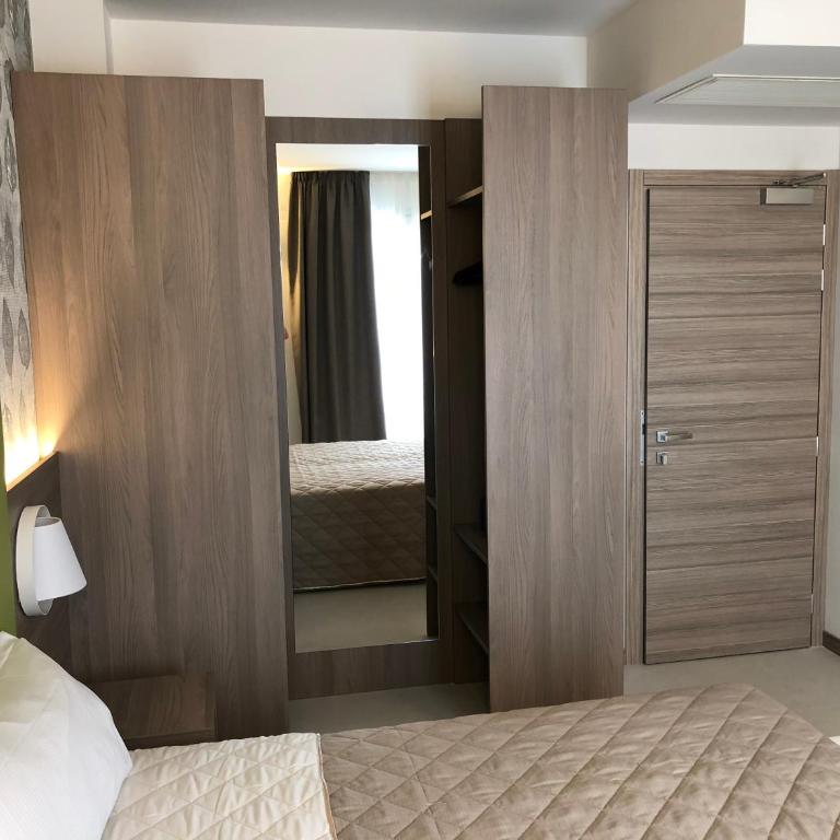 Hotel Iris Jesolo - Junior Suite con Terrazza - 4