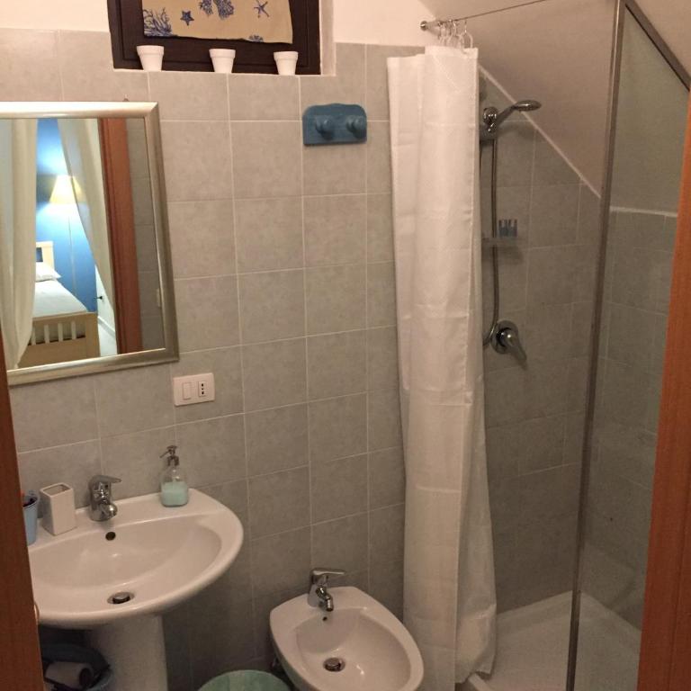 Light Blue House - Appartamento con 3 Camere da Letto - 80