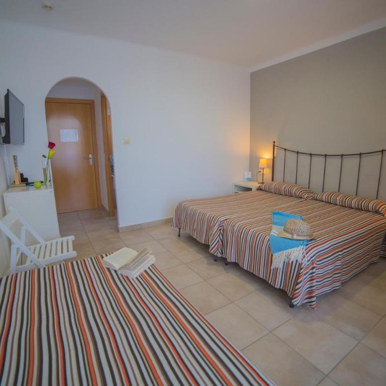 Casa Del Mar Hotel & Apartaments - Habitación Triple - 6