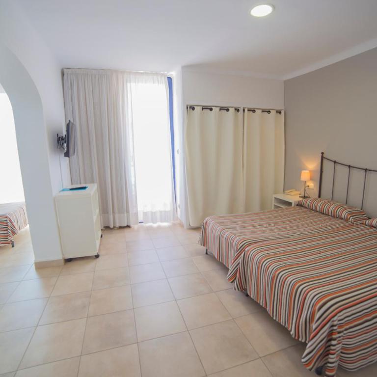 Casa Del Mar Hotel & Apartaments - Habitación cuádruple - 1