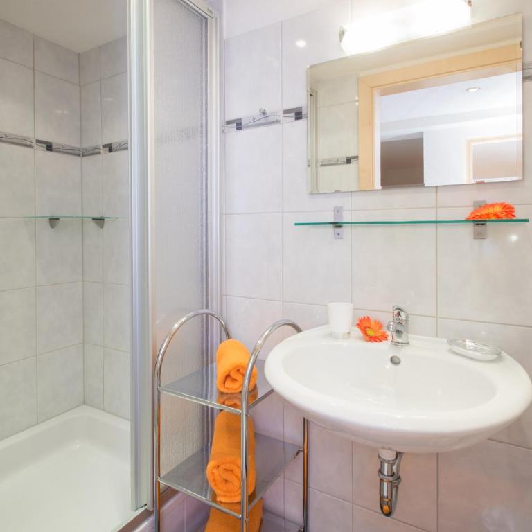 Apart Hofer - Apartment mit 2 Schlafzimmern - 4