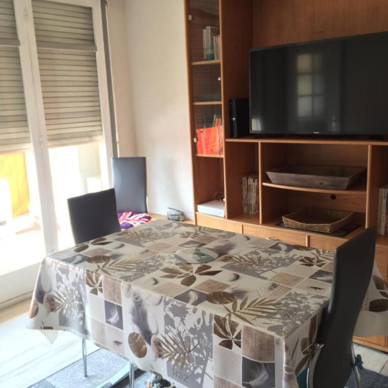 Appartement cosy et agreable - Appartement - Vue sur Mer - 10