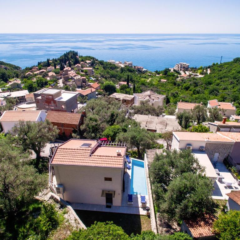 Villa Rijeka Rezevici - Villa with Private Pool - 5