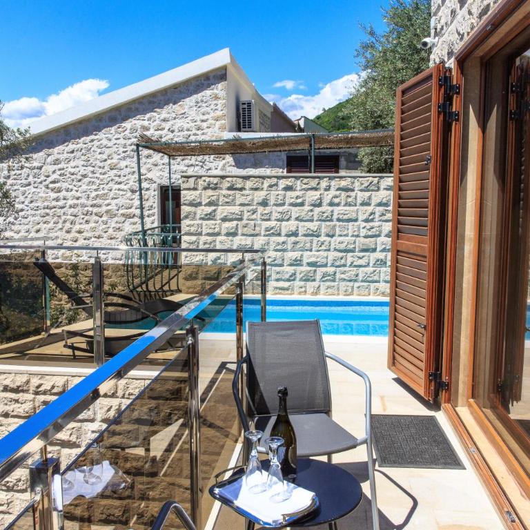 Villa Rijeka Rezevici - Villa with Private Pool - 9