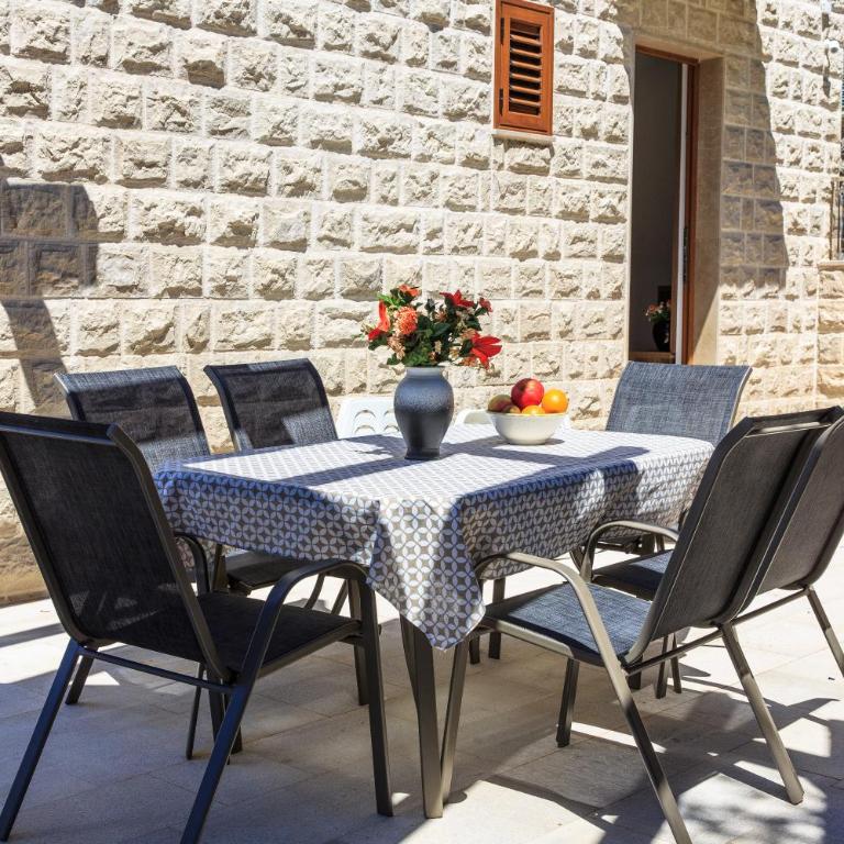 Villa Rijeka Rezevici - Villa with Private Pool - 22