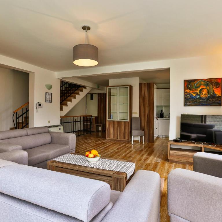 Villa Rijeka Rezevici - Villa with Private Pool - 13