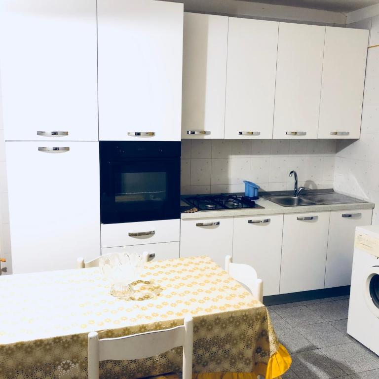 Appartamenti Antonaci - Appartamento con 2 Camere da Letto - 4