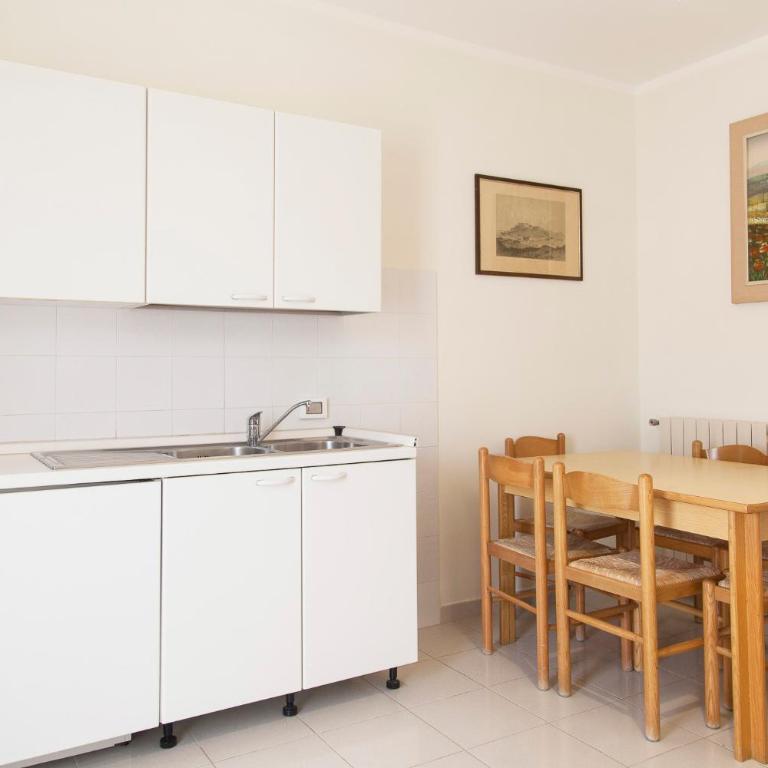Residence Hotel Villa Mare - Appartamento Familiare con 1 Camera da Letto - 11