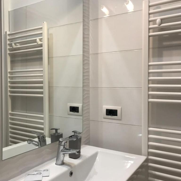 Ann Inn - Camera Matrimoniale/Doppia con Letti Singoli con Bagno Privato - 6