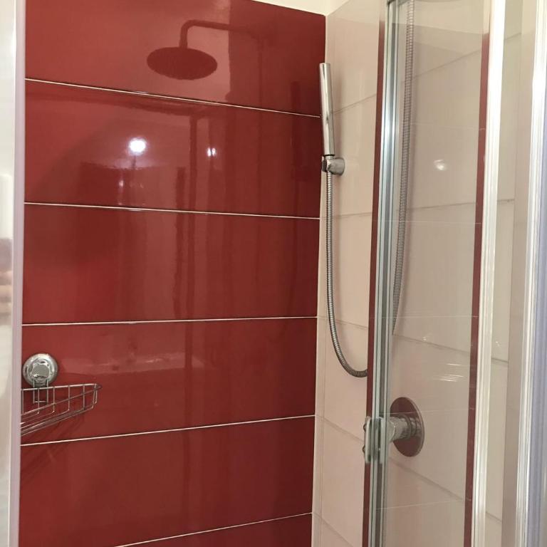 Ann Inn - Camera Matrimoniale/Doppia con Letti Singoli con Bagno Privato - 5
