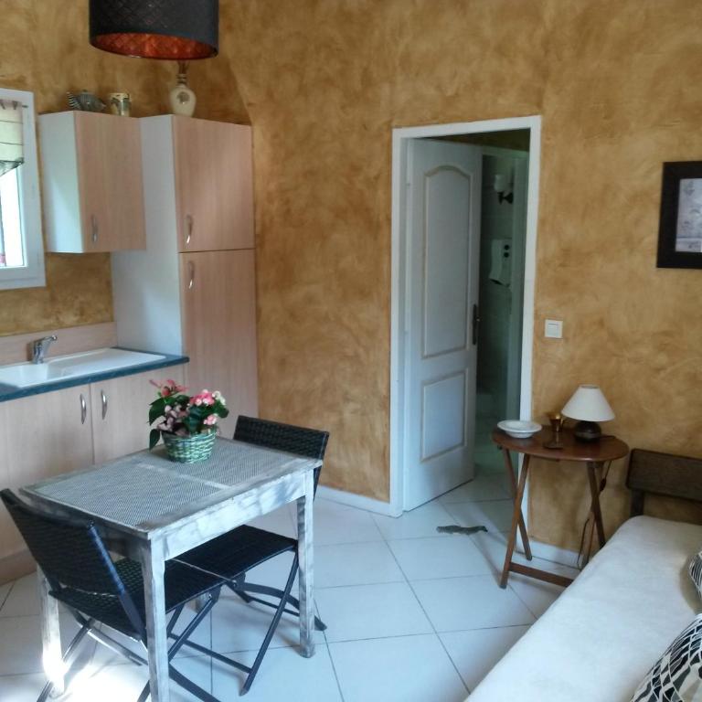Les Mayombes - Maison 1 Chambre - 5