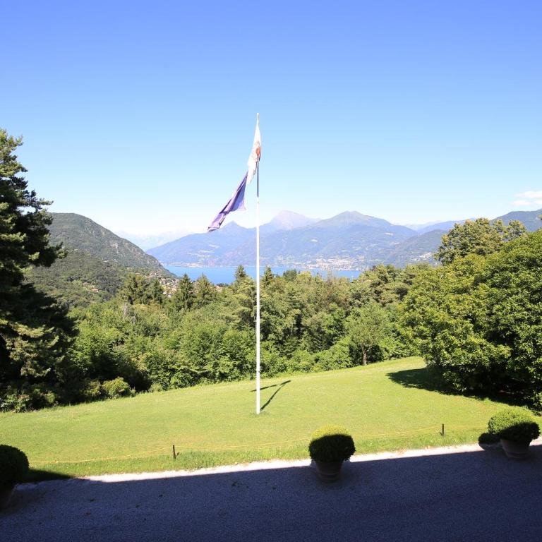 The Golf Club Guest House - Camera Matrimoniale con Vista Lago - 2