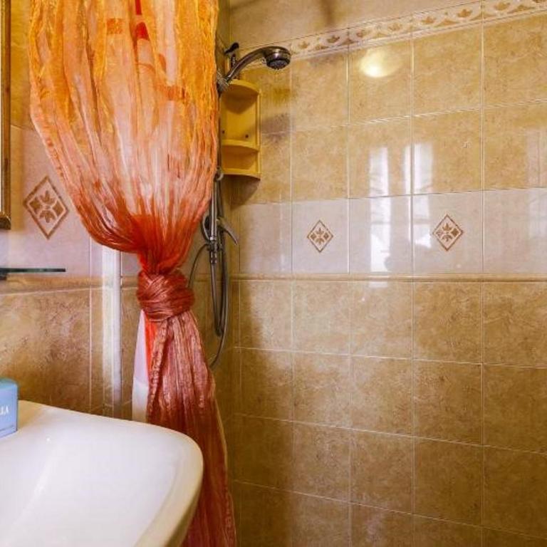 Casa Bella B&B 2 Unità - Una con bagno privato oppure camera con bagno condiviso - Casa Vacanze - 25