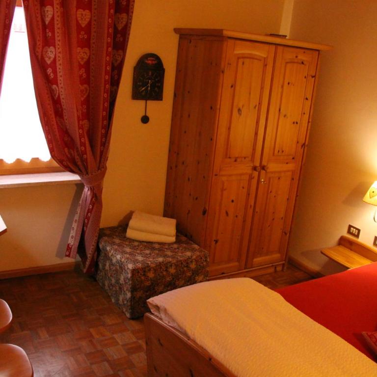 Garni Biancaneve Ruffrè-Mendola - Familienzimmer mit eigenem Bad - 3