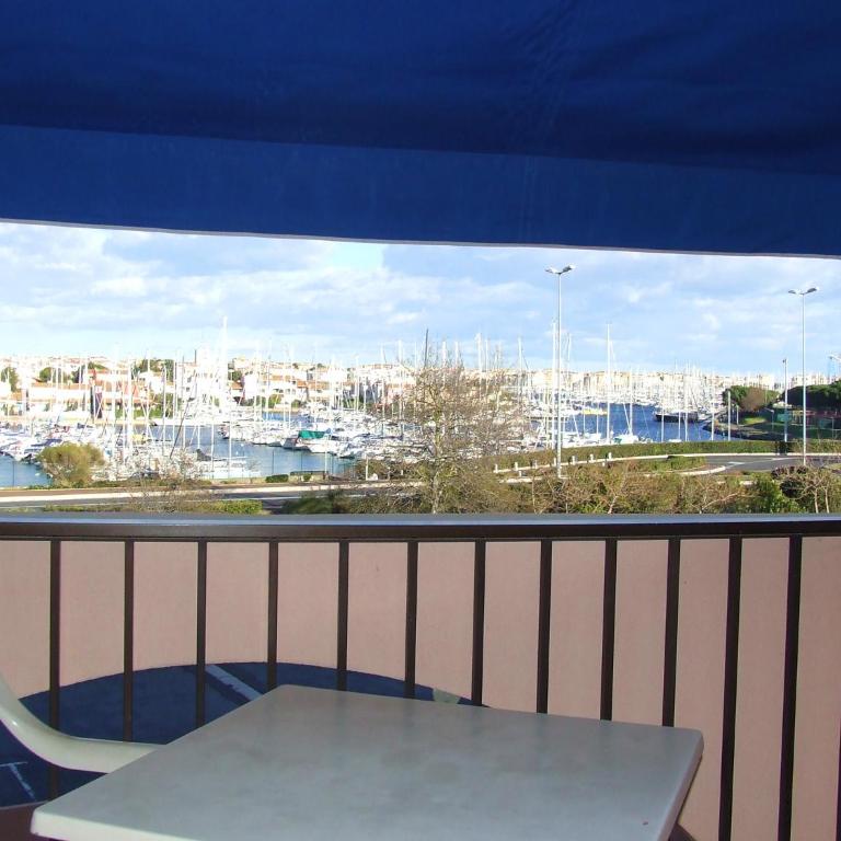 Hotel Alhambra - Chambre avec Terrasse et Climatisation - Vue sur Port - 4