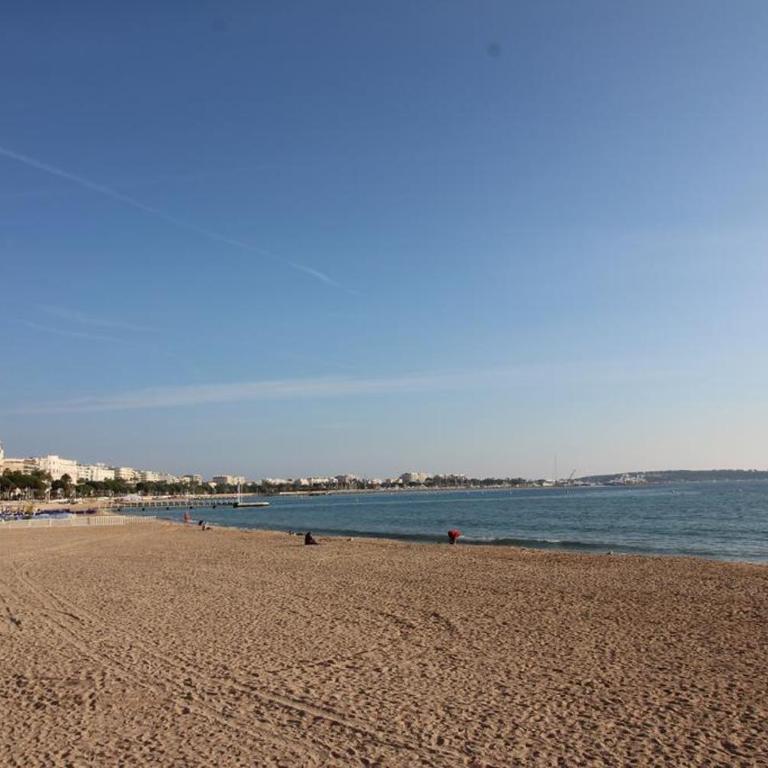 Croisette View Lux Flat Cannes - Appartement - 36