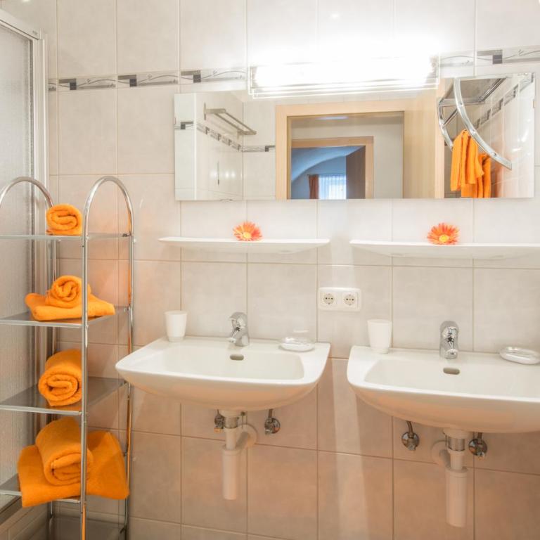 Apart Hofer - Apartment mit 2 Schlafzimmern - 2