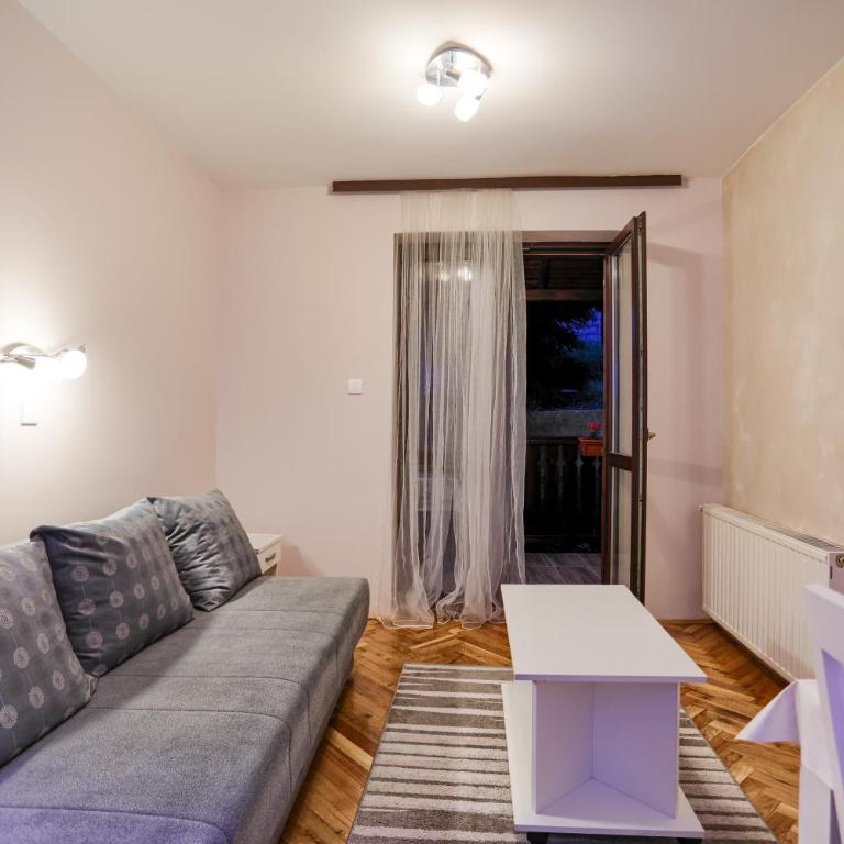 Apartment Magija - One-Bedroom Apartment - 5