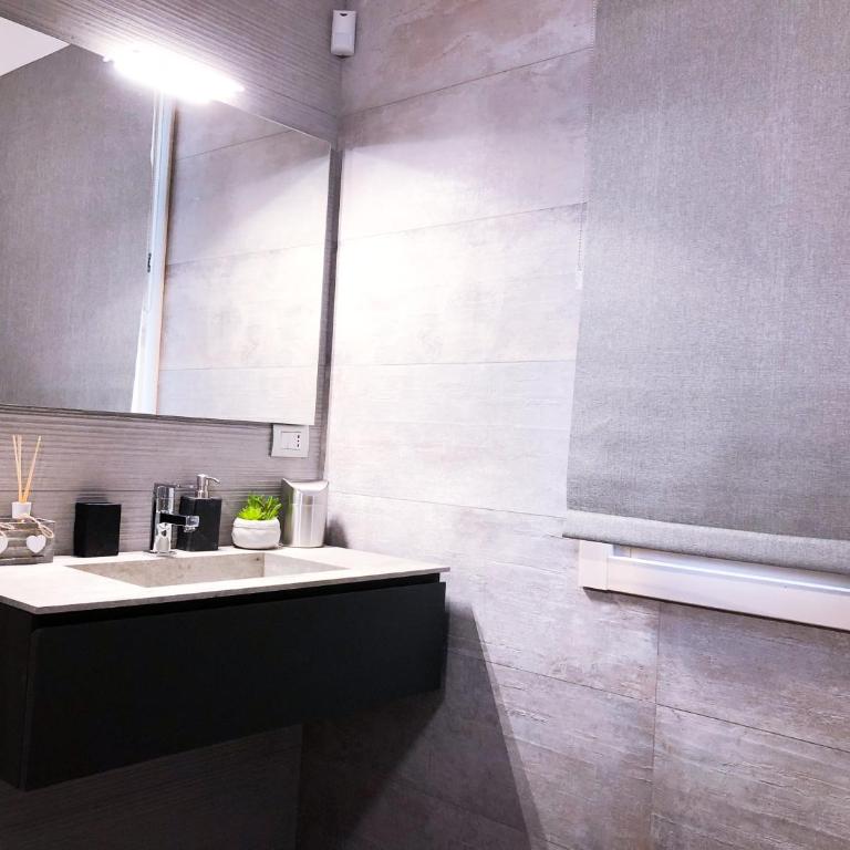 Paradise Luxury apartments - Appartamento con 2 Camere da Letto e Vista Lago - 2° Piano - 13