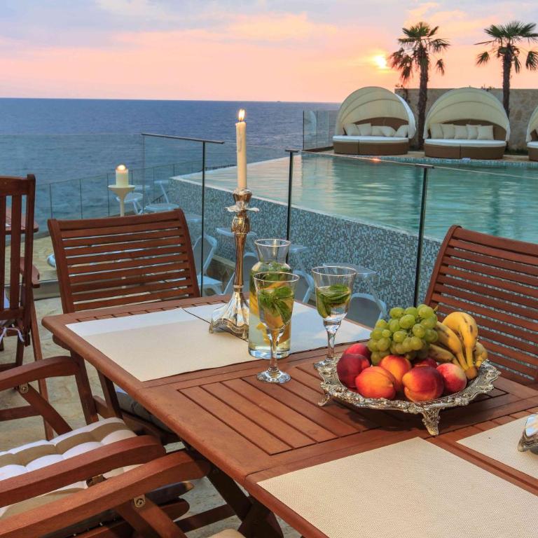 Your Home Montenegro - One-Bedroom Apartment with Balcony - 16