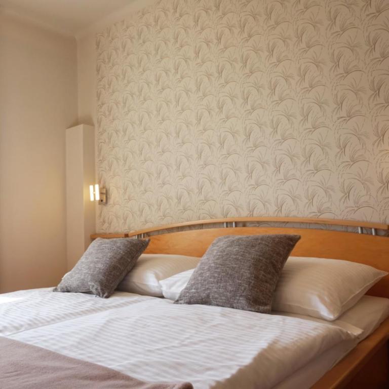 Hotel & Wirtshaus Hödl-Kaplan - City Zimmer - 3