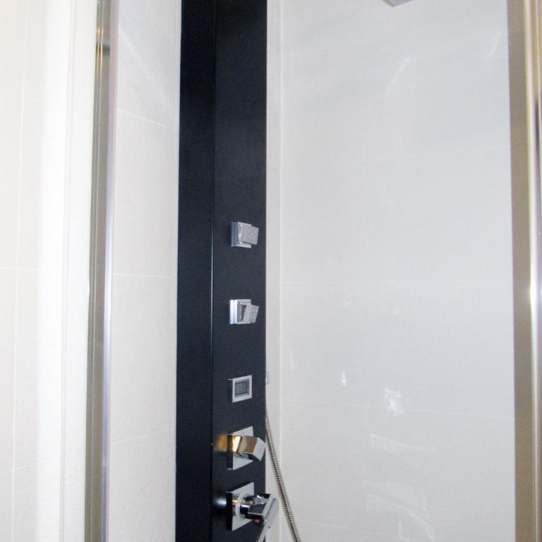 Barcelona Fifteen central Aparthotel - Deluxe Double Room - 6