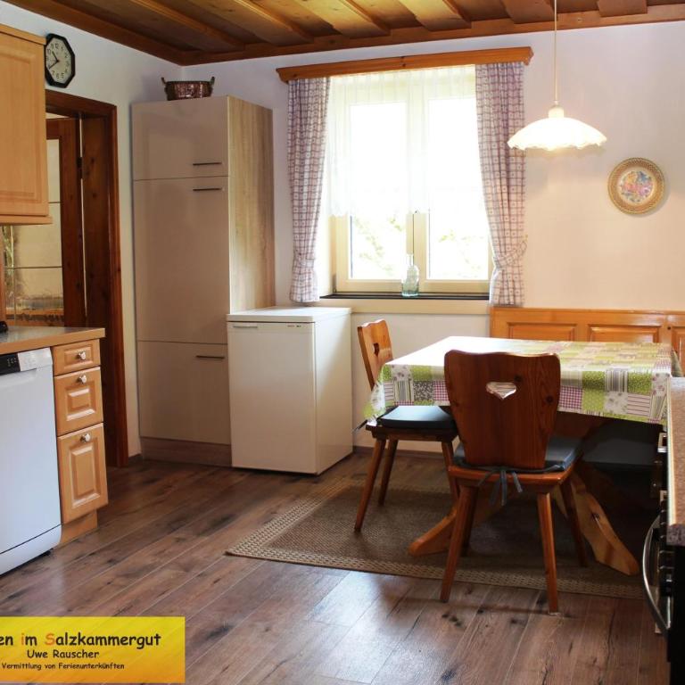 Haus Seeruhe - direkt am Grundlsee - Casa - 37