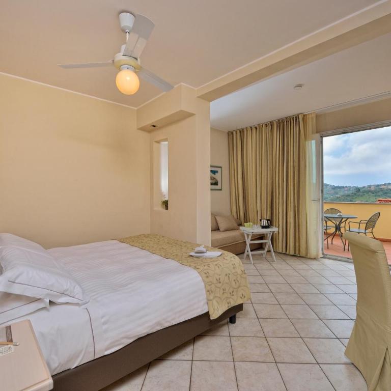 Hotel Liliana Diano Marina - Junior Suite mit Terrasse - 4