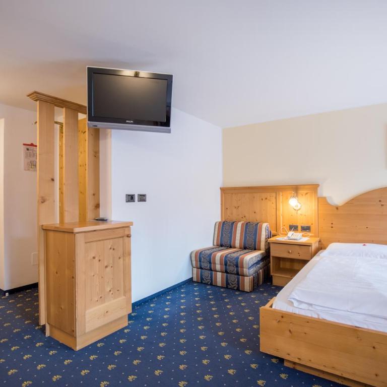 Gasthof Gasserhof - Doppelzimmer mit Balkon - 10