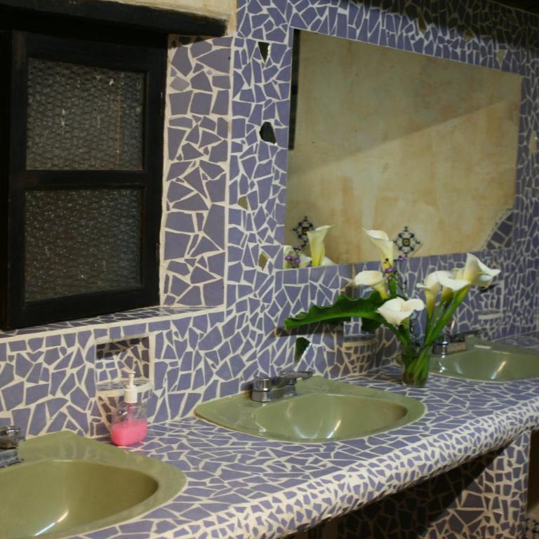 Posada del Abuelito (Hostel) - Double Room with Shared Bathroom - 3