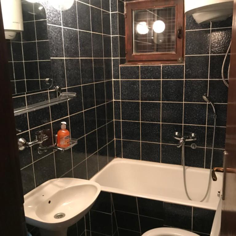 Apartments Holiday - Apartman s 1 Spavaćom Sobom i Balkonom - 24