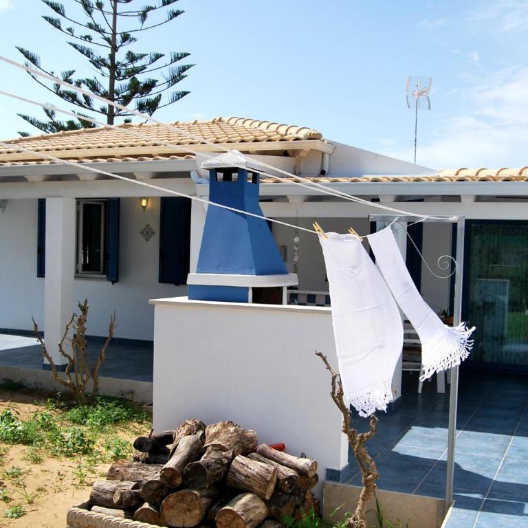 Villa Salina fronte mare - Villa - 17