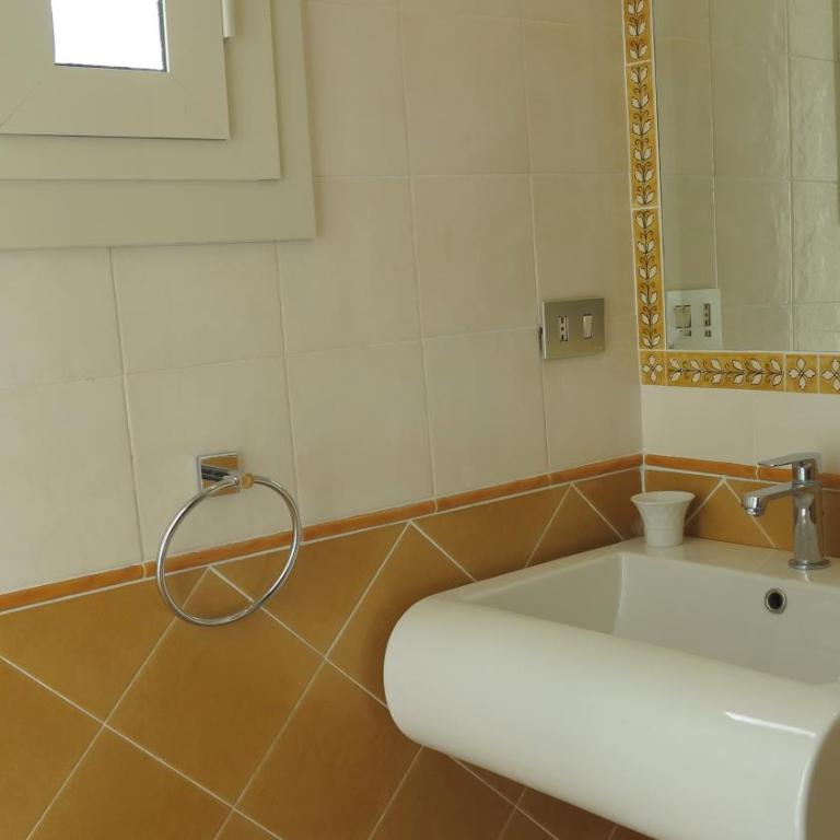 Pretty panoramic apartment - half way Center-Vomero district - Appartamento - 18