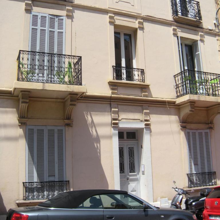ZEN 2 pièces 3 étoiles, plein centre cannes, à 5mn des plages et du palais - Appartement - 13