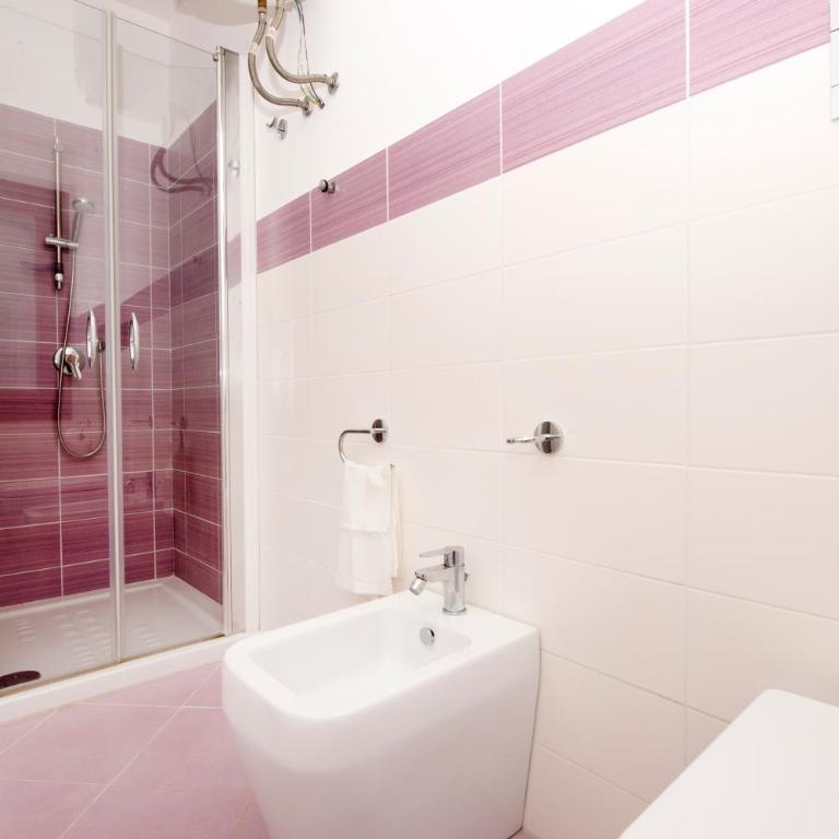 Casa Vacanza "La Piazzetta" - Casa con 2 Camere da Letto e Vista Mare - 15